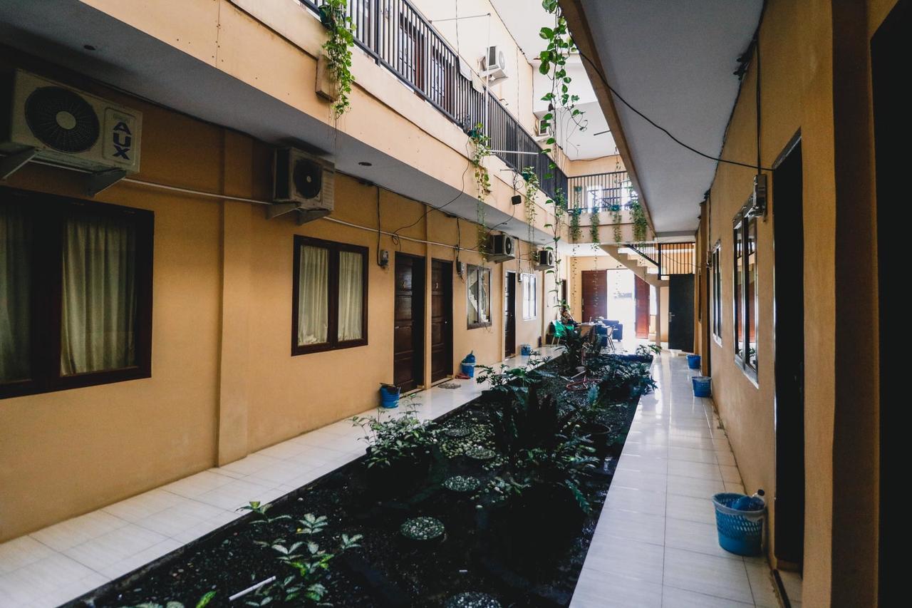 Reddoorz Near Jalan Gatot Subroto Medan Hotel Kültér fotó